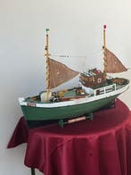 Maritieme objecten - T-338 Giulia uit Tarente (Italië) -