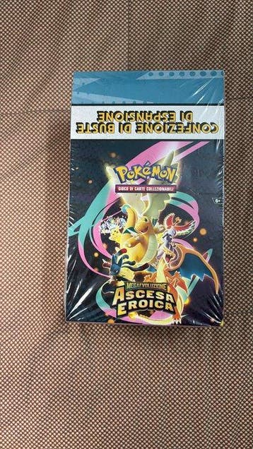 Pokémon - 10 Sealed box - Scarlet & Violet - Ascesa Eroica, Nieuw
