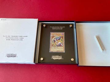 Konami Verzegelde kaart - Yu-Gi-Oh! - Dark Magician Girl, Nieuw