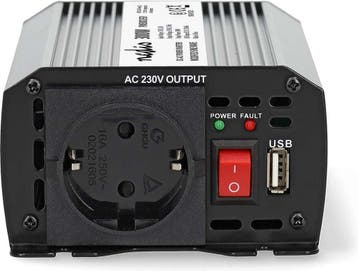 Nedis Auto Omvormer 300W – 12V / 230V – Stopcontact &amp;, Ophalen of Verzenden, Zo goed als nieuw