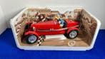 Bburago 1/18 - Beeld, Alfa Romeo 8C 2300 Monza Disney, Verzamelen, Disney, Nieuw