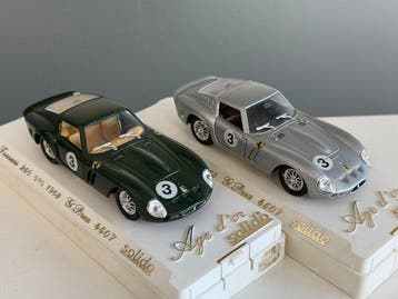 Solido 1:43 - Modelauto (2) - Ferrari 250 GTO #3 verte 1963, Nieuw