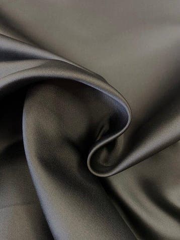 ARMANI - Alta Moda! Prachtige en elegante zware satijn van, Antiek en Kunst