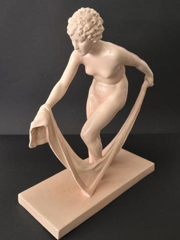 Beeld, Bathing Venus - 43 cm - Keramiek - 1930