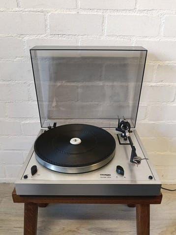 Thorens - TD166 MkII Platenspeler, Nieuw