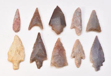 Neolithisch Jasper, Flint 10 pijlpunten AA++ (Zonder