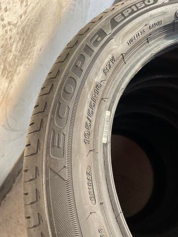 “195 55 16 Michelin Bridstone Good.Puntjes zitten er nog op”, Ophalen, Gebruikt, 16 inch, Band(en)