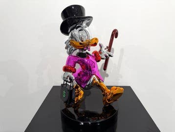 Van Apple - Money Maker