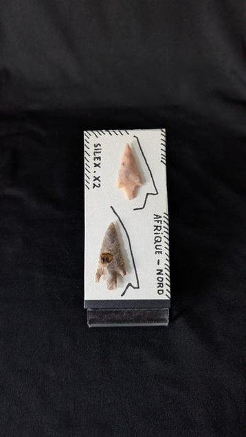 Neolithisch Vuursteen collectie van bifacet Neolithische, Verzamelen, Mineralen en Fossielen