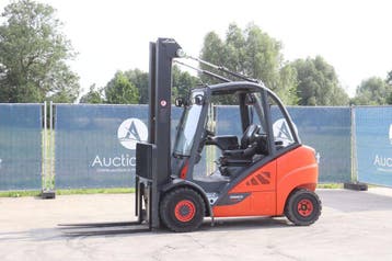 Veiling: Heftruck Fenwick-Linde H30D-02 Diesel 3000kg 4.6m 2, Zakelijke goederen, Machines en Bouw | Heftrucks en Intern transport