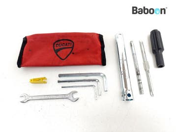 Gereedschapset Ducati Hyperstrada 821 2013-2015, Verzenden, Gebruikt