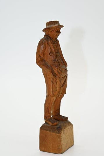 Figuur - Schnitzfigur aus dem Schwarzwald - Hout