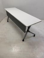 Okamura Flaptor Design Klaptafel wit, Vergader- of Presentatieruimte, Ophalen of Verzenden, Gebruikt, Tafel