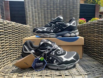 Asics Gel NYC - Graphite grey / black - Maat 42 - Gloednieuw, Verzenden, Zwart, Nieuw, Sneakers of Gympen