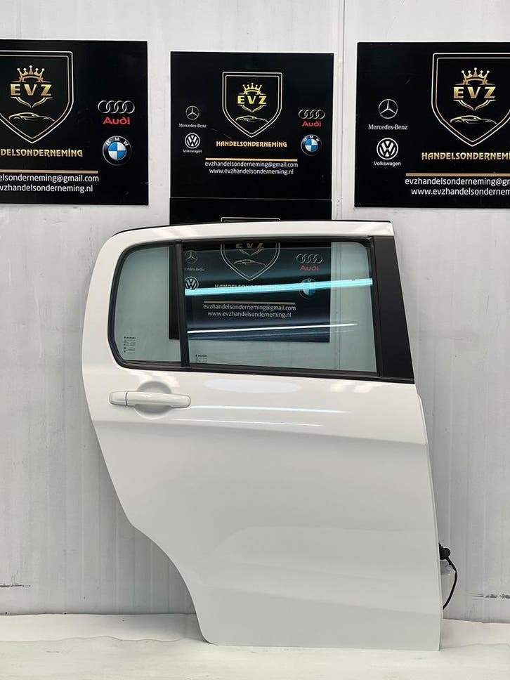 Suzuki Celerio bj.2018 portier 4-deurs rechts achter deur, Auto-onderdelen, Carrosserie en Plaatwerk, Gebruikt, Suzuki, Achter