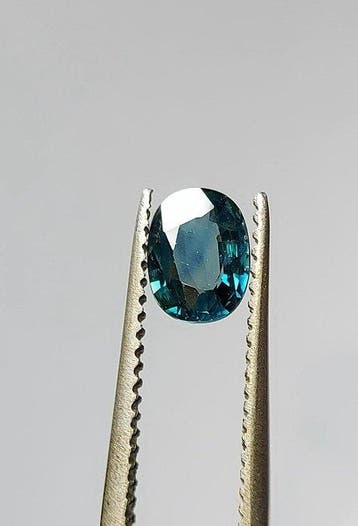 Saffier - 1.04 ct - Antwerp Laboratory for Gemstone Testing, Nieuw