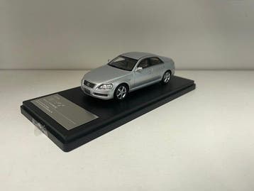 hi-Story 1:43 - Modelauto - Toyota Mark X 2004, Nieuw