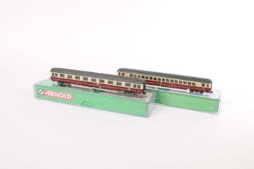 Arnold N - HN4080, HN4264 - Modeltrein personenwagen (2) -, Hobby en Vrije tijd, Nieuw