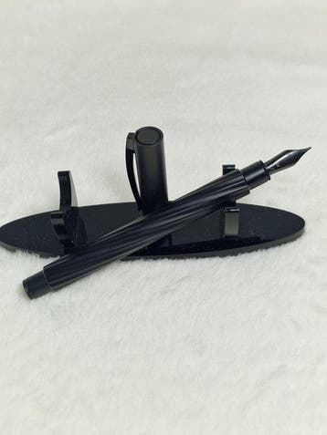 Faber Castell - Ambition 3D Water / Twist (All Black) -, Verzamelen, Pennenverzamelingen, Nieuw