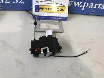 Gebruikte deurslot mechaniek voor Kia Venga 2009-2019 – AD30, Ophalen of Verzenden, Nieuw