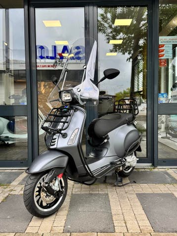 Vespa Sprint 4T2V 2017 brom | als nieuw! | 80cc of 50cc!, Overige modellen, Maximaal 45 km/u, Zo goed als nieuw, Benzine
