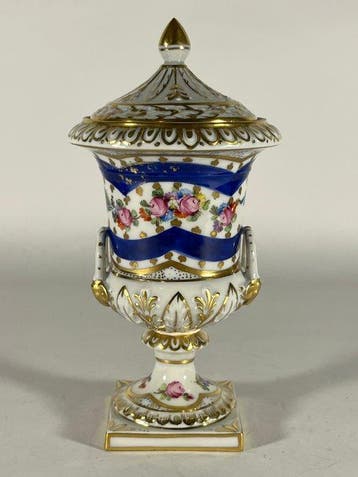 Carl Thieme - Urn - Porselein - Barok