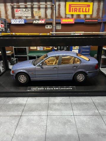 KK Scale 1:18 - Modelauto - BMW Seria 3 E46 1999, Nieuw