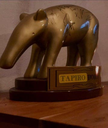 The Golden Tapir (Tapiro DOro) - Original Italian Award, Nieuw