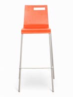 Thereca Tommy 1s barkruk, houten kuip, metalen frame, roo..., Huis en Inrichting, Stoelen, Ophalen of Verzenden, Gebruikt, Overige kleuren