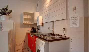 Te Huur Studio Marathonweg In Amsterdam, Huizen en Kamers, 20 tot 35 m², Amsterdam