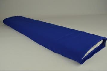 Donkerblauw chiffon stof  - 15 of 50 meter rol, Blauw, 120 cm of meer, Ophalen of Verzenden, Polyester
