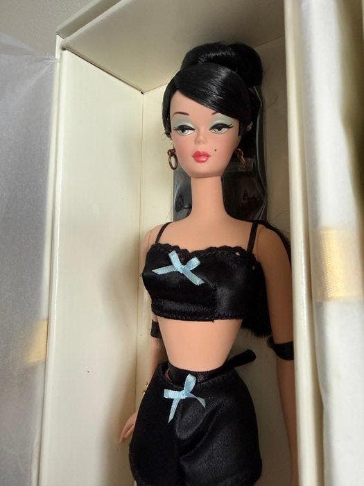 Mattel - Barbiepop 2000 Silkstone Barbie Limited Edition, Antiek en Kunst, Antiek | Speelgoed