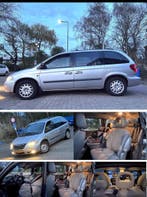 De Luxe Mpv Voyager 2.4i M2009 Airco 7pers met Nap Inr Mog, Voorwielaandrijving, Euro 5, Gebruikt, Handgeschakeld