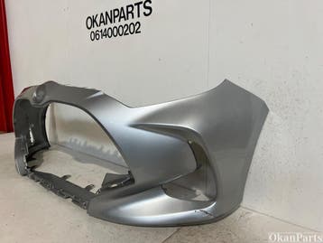 Toyota Yaris XP210 Voorbumper 52119-ODAOO, Ophalen, Gebruikt, Voor, Bumper