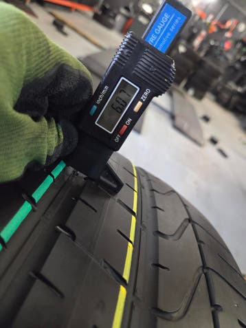 295/35/21 103Y NO PIRELLI ZOMERBANDEN 6MM PROFIEL 2X, Ophalen, Gebruikt, 295 mm, 21 inch