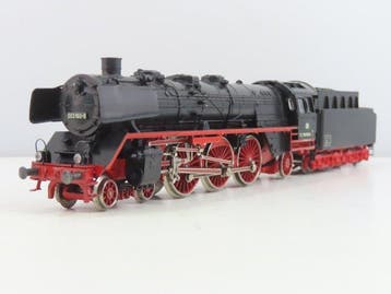 Märklin H0 - 3085 - Stoomlocomotief met tender (1) - BR 003, Nieuw