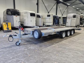 Blyss autoambulance 550x210, Nieuw