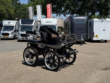 Enkelspan / Recreatiewagen / Leon / Paard, Dieren en Toebehoren, Rijtuigen en Koetsen, Gebruikt, Paard