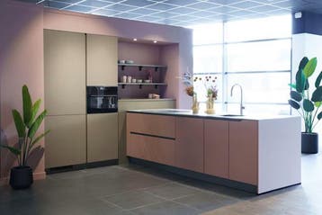 Taupe koraal eilandkeuken, Huis en Inrichting, Ophalen, Overige kleuren, Overige typen, Nieuw