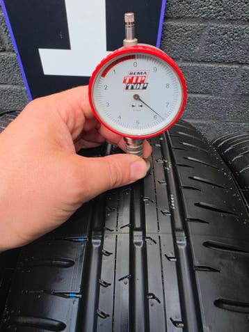 175/60r18 85H Falken 4Demo Banden Dotcode 25, Auto-onderdelen, Banden en Velgen, Ophalen, 18 inch, 175 mm, Nieuw