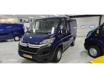 Zakelijke lease - Citroën Jumper bestel 30 2.2 BlueHDi 120, Gebruikt, Euro 6, Blauw, Handgeschakeld