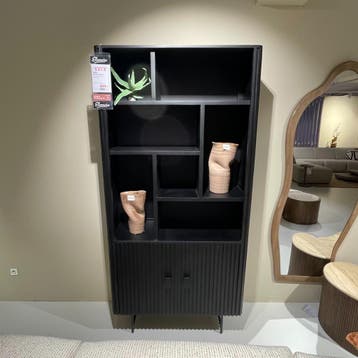 Boekenkast Remi - Mangohout Zwart - Eleonora, Ophalen of Verzenden, Nieuw, 100 tot 150 cm, Klassiek