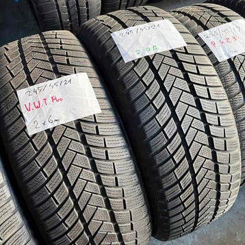 2 x Vredestein 245-45-21 Winterbanden 6mm, Band(en), Personenwagen, Gebruikt, 245 mm