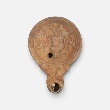 Oud-Romeins Terracotta olielamp met amfoor Met Spaanse
