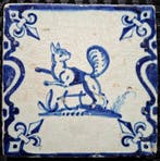 Tegel - Antieke Delftsblauwe tegel met vos. - 1600-1650, Antiek en Kunst
