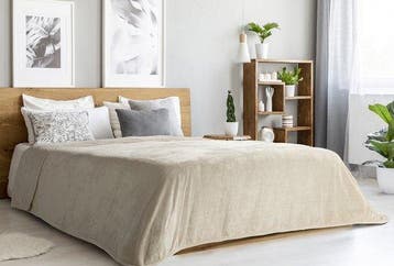 2dekans | H&C Luxe Plaid 240x220 - Groot Deken - Extra Zacht, Ophalen of Verzenden, Zo goed als nieuw, Beige