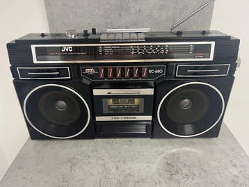JVC - RC-680 Draagbare cassettespeler, Audio, Tv en Foto, Radio's, Nieuw