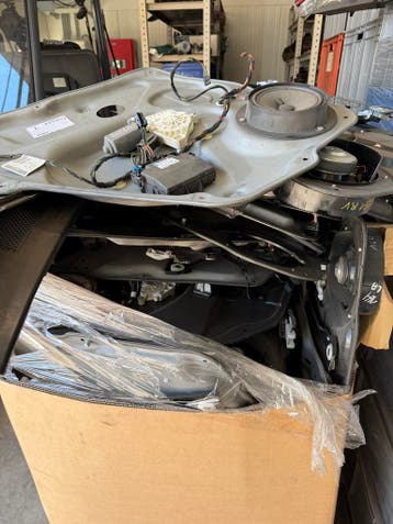 Partij 8000 Gebruikte Mercedes onderdelen – 18 pallets, Ophalen, Gebruikt, Mercedes-Benz