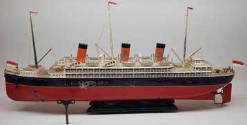 Fleischmann - Zeldzamer, groter oceaanstoomschip van de