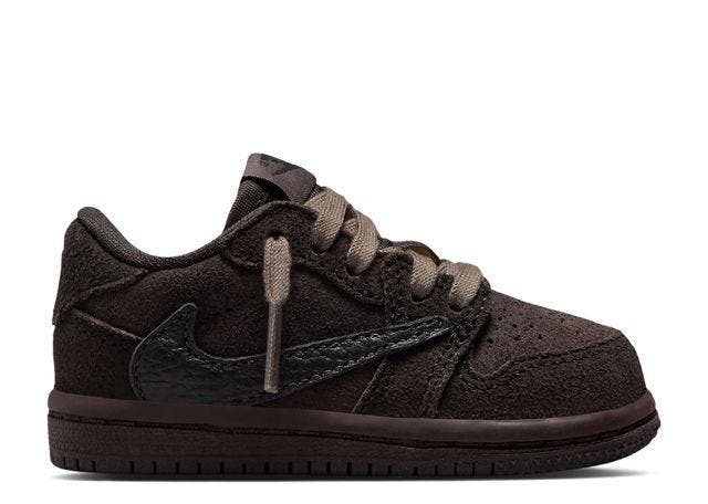 Nike Jordan 1 Retro Low OG SP Travis Velvet Brown (TD), Kleding | Heren, Schoenen, Sneakers of Gympen, Bruin, Nieuw, Verzenden
